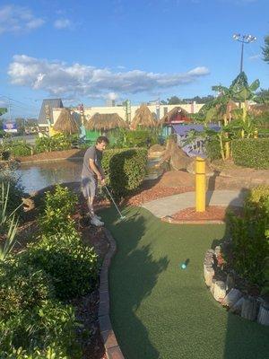 Mini golf