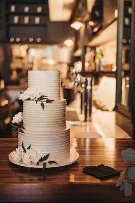 Perfect spot for a beautiful cake!
 
 Photography by Yuriy Manchik.