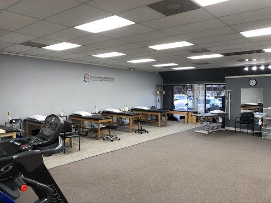 Performance Rehab at 75th offers open treatment space for physical therapy, hand therapy, Pilates, and performing arts.