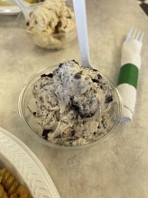 Cookies and cream ice cream (one scoop) which was very generous!!