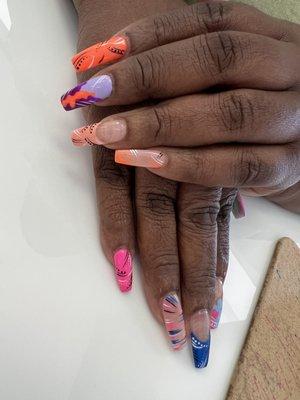 Free hand nail design