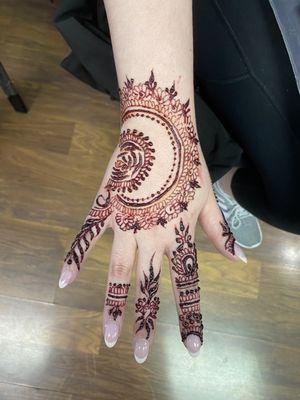 Henna tattoos