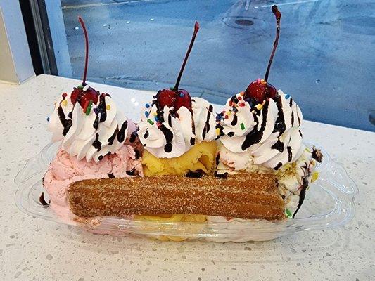 Churro Split with fruity pebbles, mango, and strawberry ice cream