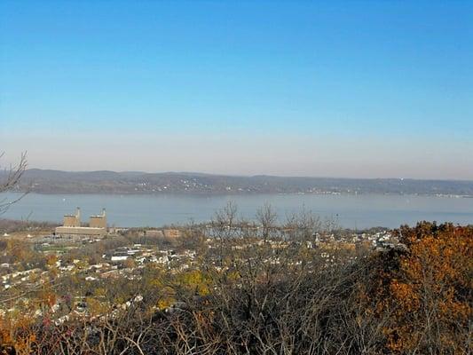 Westchester and Hudson River from peak of Low Tor