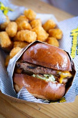 BBQ Burger and Tots