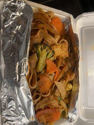 Tofu drunken noodles