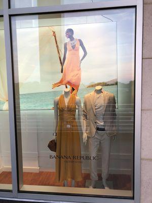 Banana Republic Factory Store