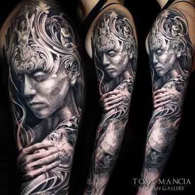 Sleeve by Tony Mancia