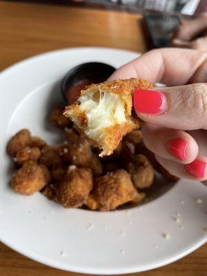 Garlic Parmesan cheese curds