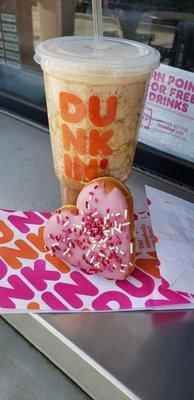 large iced cappuccino $4.69 cupids choice donut $1.39