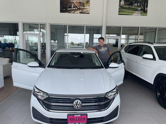 new car 2022 Jetta