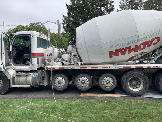 CADMAN DRIVER CAME TO JOBSITE WITH AN EMPTY TANK... GUESS WHO GOT CHARGED?!? THE CUSTOMER DID OF COURSE. CADMAN DOESN'T TAKE RESPONSIBILITY