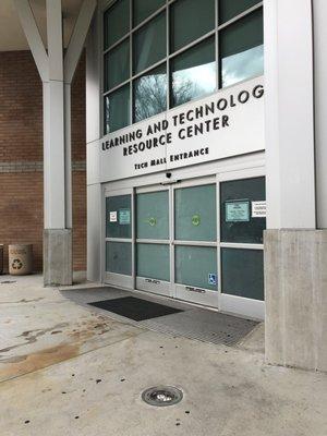 Outside view of the Learning and Technology Resource Center