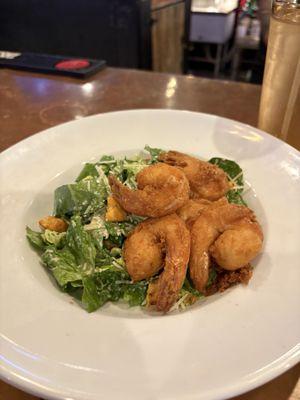 Cesar salad with fried shrimp