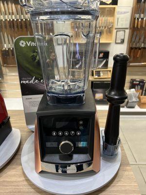 Top of the line Vitamix.