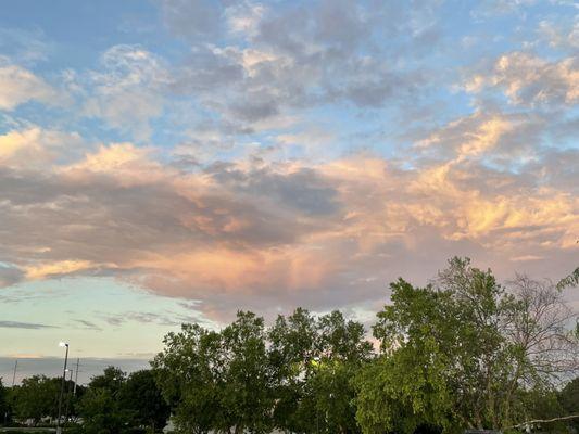 Gorgeous sunset as I came out of Costco tonight!