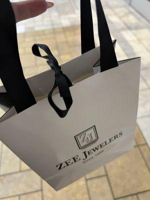 Zees Jewelry