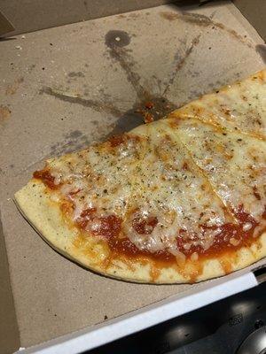 Sweet sauce pizza with extra cheese.