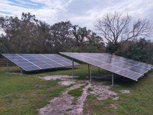 14.5 kW PV Solar array in Lake County, FL. Uptown Energy Solutions provided consultation services, and saved the homeowner over $10,000.