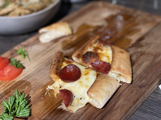 Turkish Pepperoni Flatbread