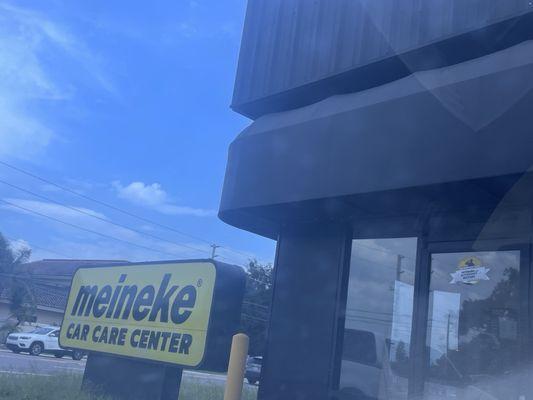 Meineke Car Care Center