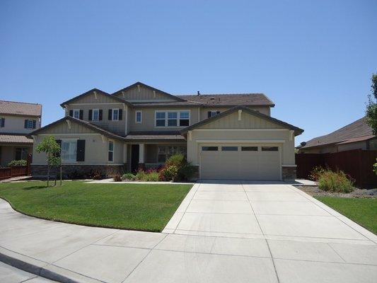 Large beautiful home in West Sacramento.