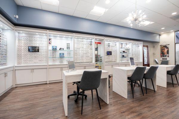 Custom Eyes Optometry