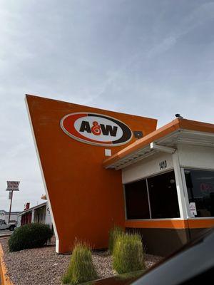 Retro A&W Building in Boulder City