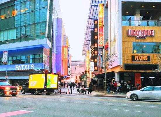 Digital Billboard Advertising Nationwide. Book your LED truck now.