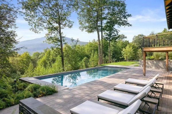 Stunning inground mountain #gunite pool