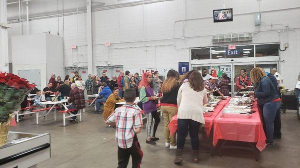 Holiday Party at 
SAMS CLUB (Tropicana/Pecos)