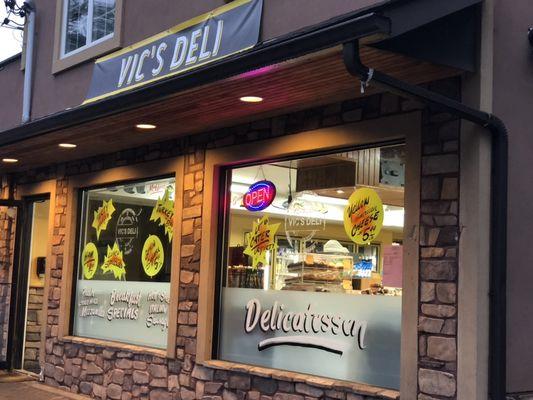 Vic's Deli