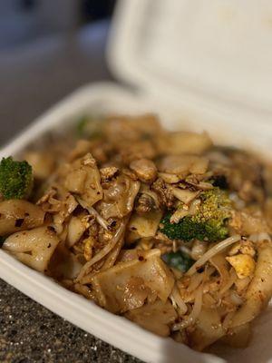 Pad Ki-Mao (Basil Noodles) with chicken $15.95