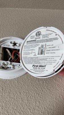 Fire alarms not hooked up, no batteries