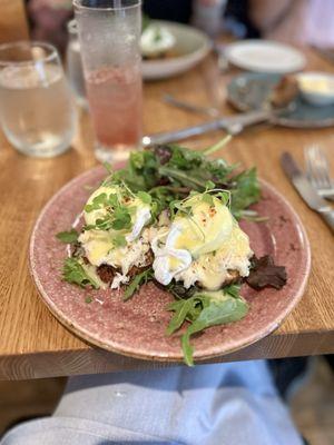 Jonah Crab Benedict