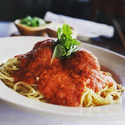 Classic spaghetti and meatballs