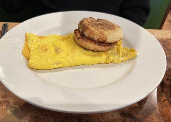 Cheese omelette with toasted English muffin