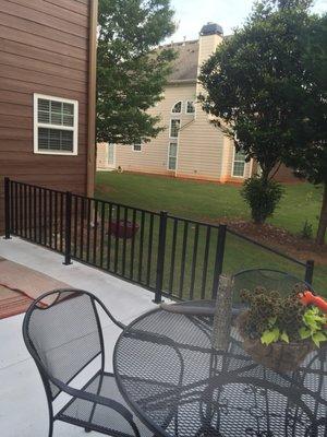 backyard deck handrails