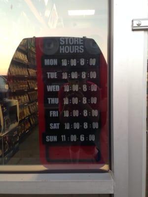 Store Hours for Gamestop in Lynwood