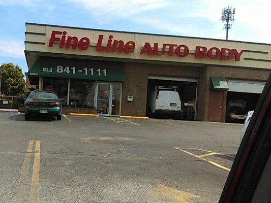 Fine Line Auto Body