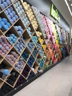 Wall o yarn