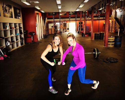 Strong Mamma Adri flexin with Coach Jenny! Mom's class meets every MWF at 9:15am.