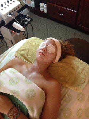 A relaxing facial in progress.