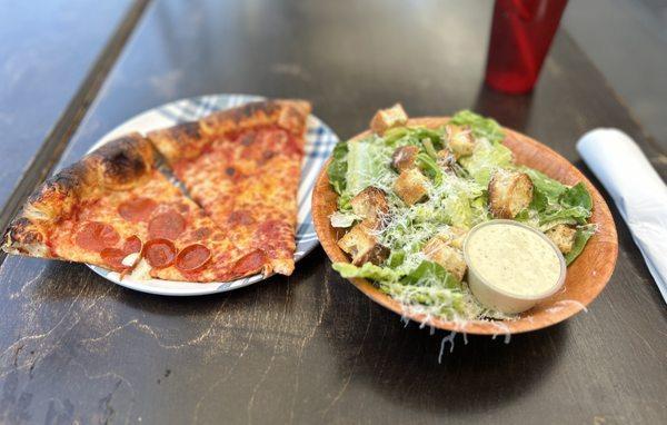 Lunch Special ( 2 Slices & Salad ) ( GR8 Pizza )