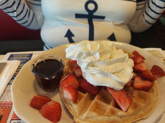 Belgium Waffle with fresh Strawberries