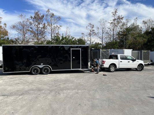 Enclosed trailer