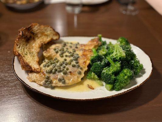 Chicken Piccata with broccoli. White wine sauce that is devilishly rich but not heavy. Perfect entree when pasta doesn't sound right.