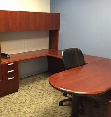 Steelcase Wood Suite - In excellent