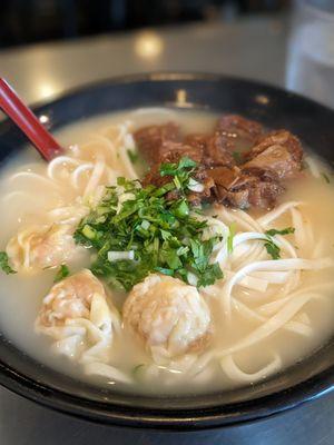 Beef brisket, wonton, qq noodle, fish broth