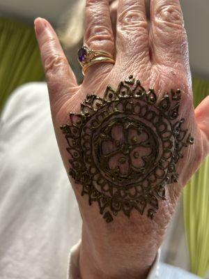 Simple fun henna!